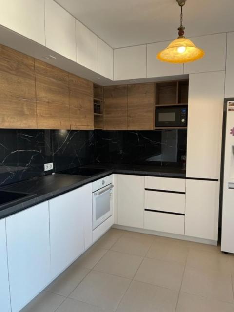 Buddha Grand City Apartment Budva Extérieur photo